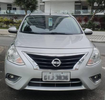 NISSAN VERSA 1.6 16V FLEXSTART UNIQUE 4P XTRONIC NISSAN VERSA 1.6 16V FLEXSTART UNIQUE 4P XTRONIC